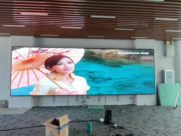 卫滨P1.53led小间距屏安装案例